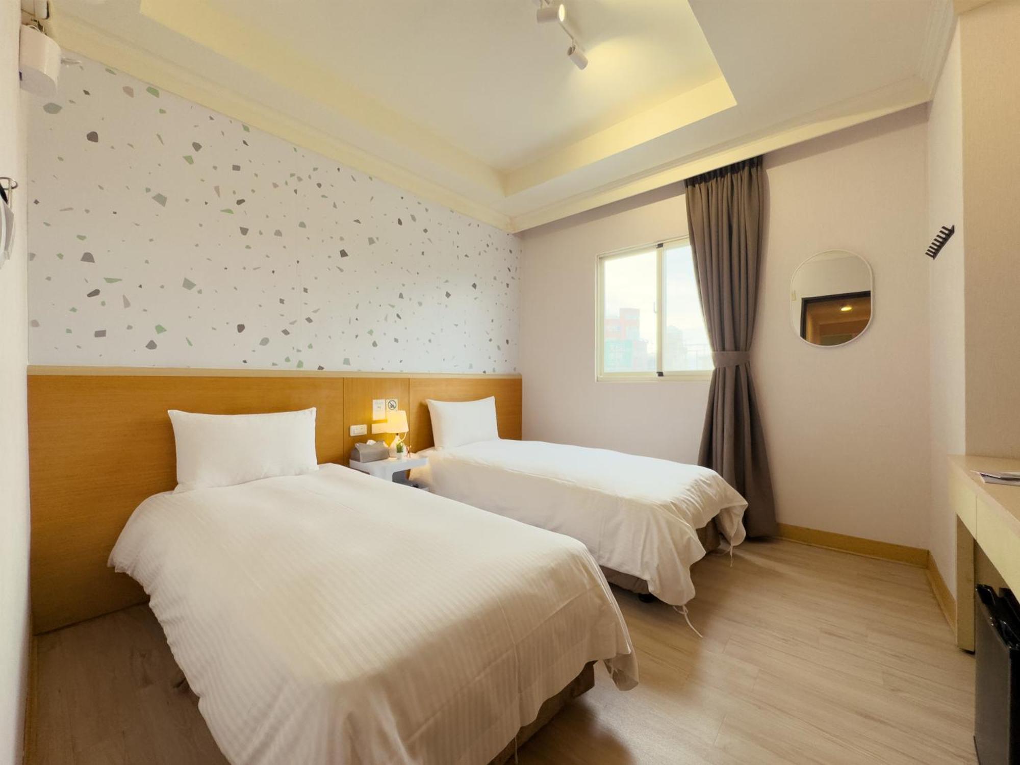 Together Hotel Hualien Zhongshan Exterior foto